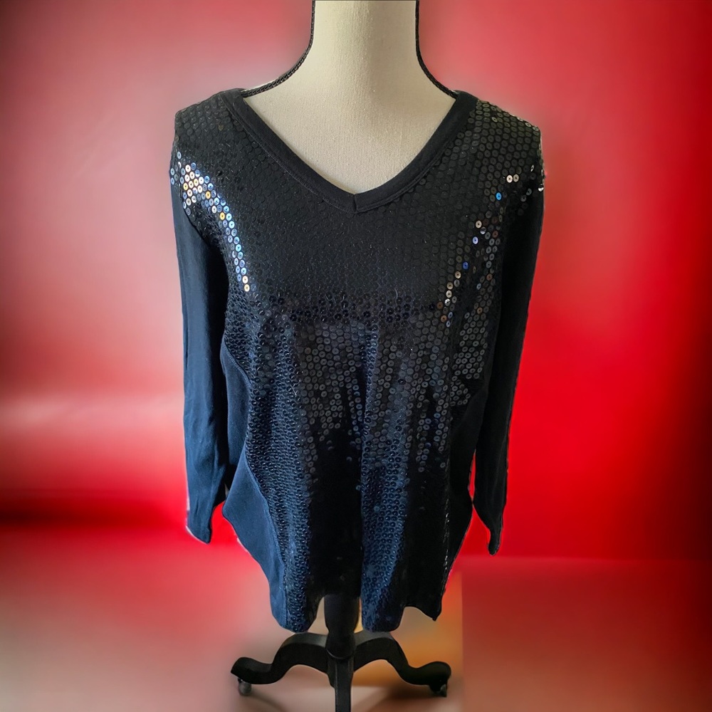 EUC Black sweater sequin great for holidays